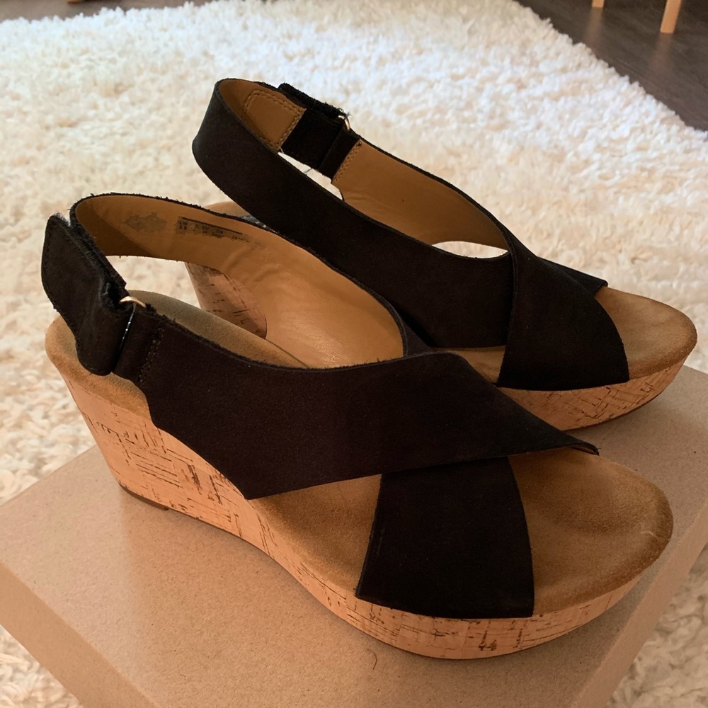 Worn twice Clark’s Annadel Wedges